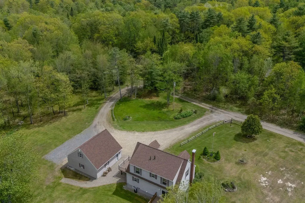 44 Brigid Lane Whitefield ME 04353