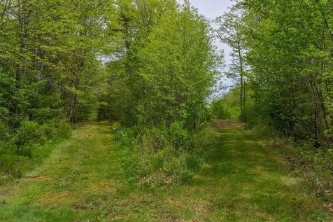 44 Brigid Lane Whitefield ME 04353