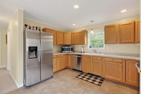 44 Brigid Lane Whitefield ME 04353