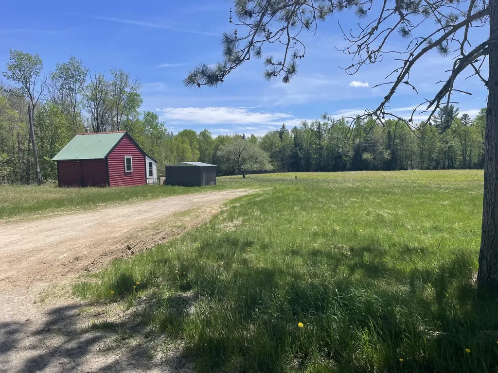 43 Barker Road Burlington ME 04417