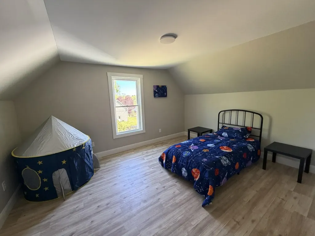 7 Cleveland Street Houlton ME 04730
