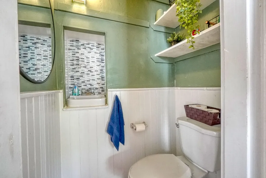 17 Winter Street Waterville ME 04901