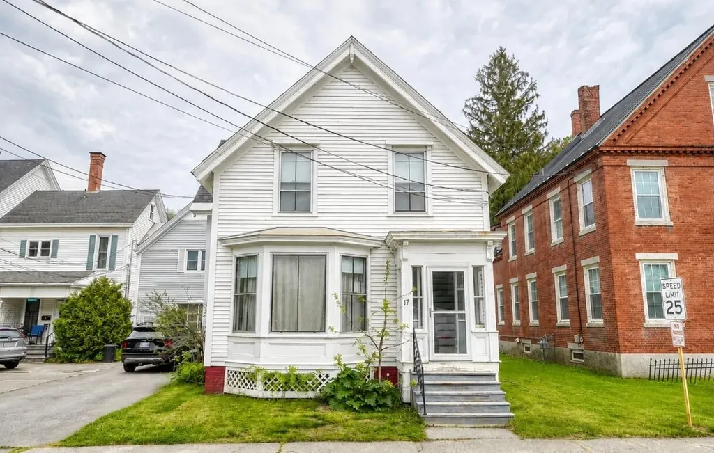 17 Winter Street Waterville ME 04901