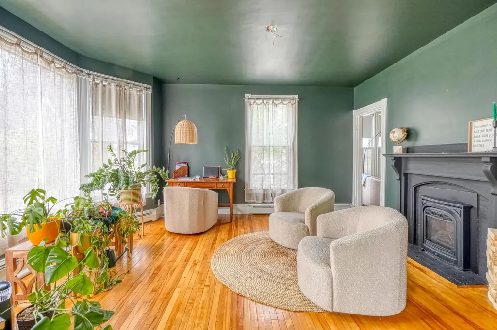 17 Winter Street Waterville ME 04901