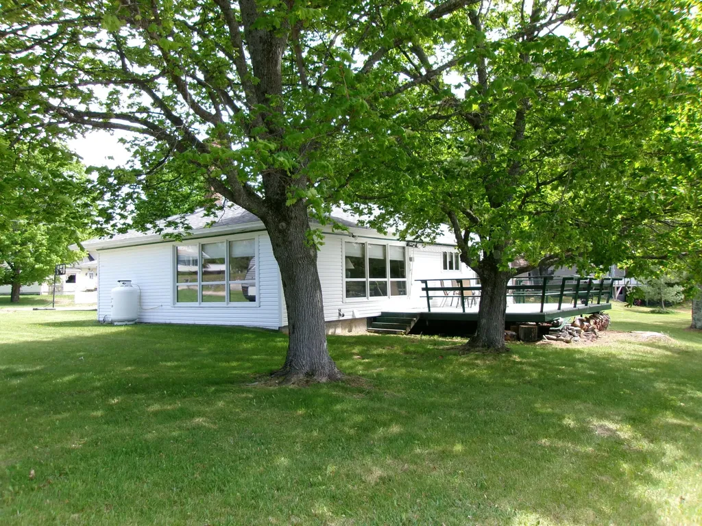 28 Keith Street Livermore ME 04253