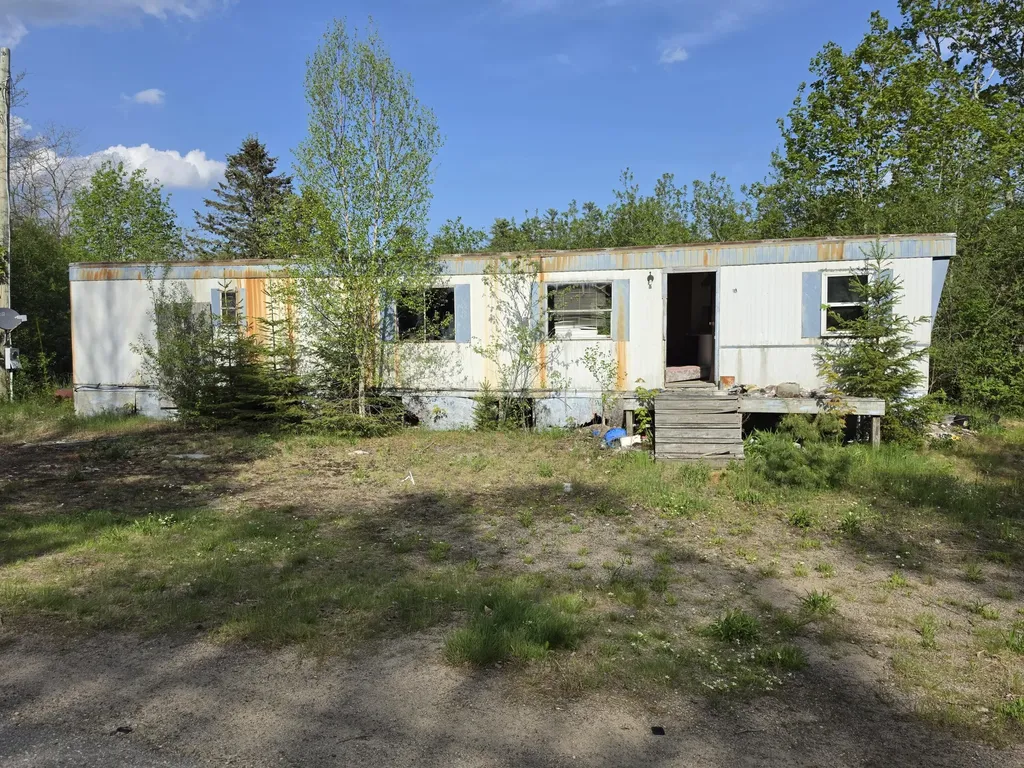 44 Middle Street Pembroke ME 04666