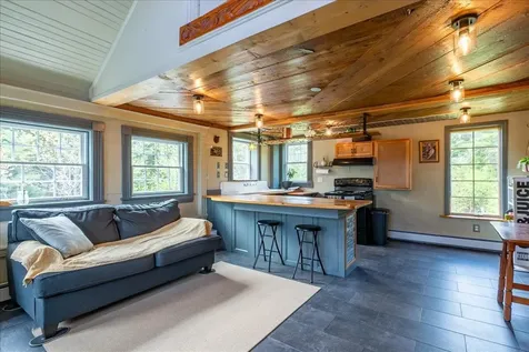 33 Blake Farm Road Edgecomb ME 04556