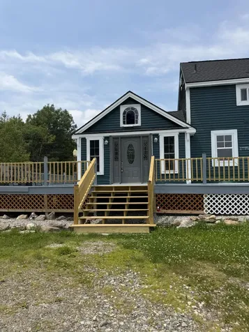 33 Blake Farm Road Edgecomb ME 04556