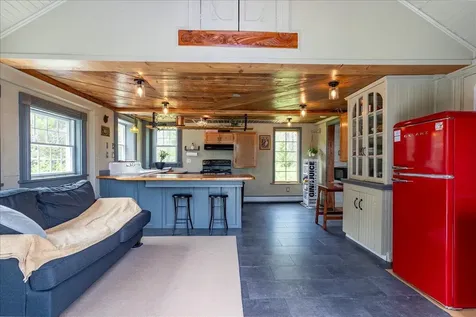 33 Blake Farm Road Edgecomb ME 04556