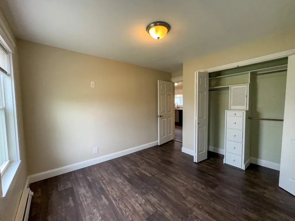 22 Ayer Street Lincoln ME 04457