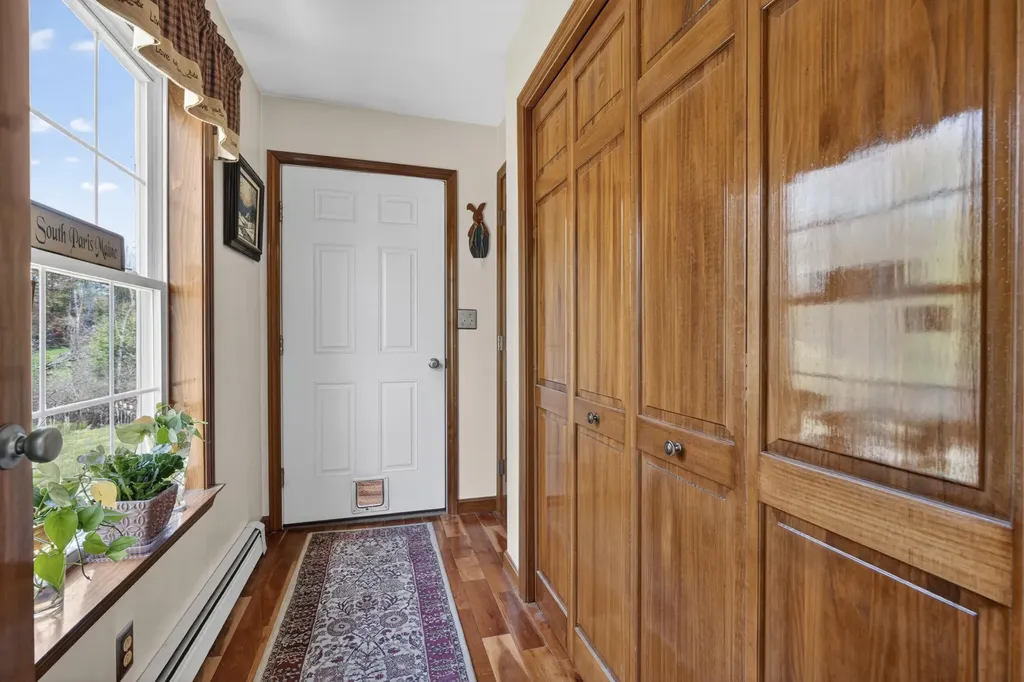 267 Alpine Street Paris ME 04281