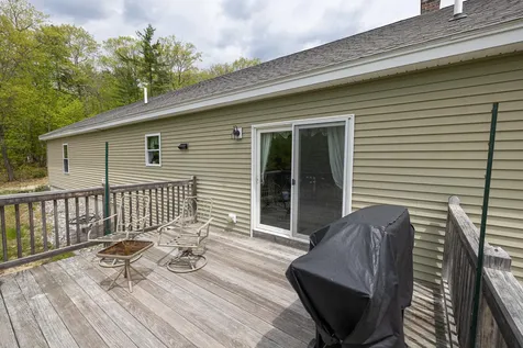 137 Eddie Kahkonen Road Norway ME 04268