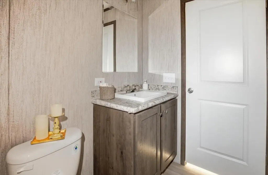 506 Poland Road Auburn ME 04210