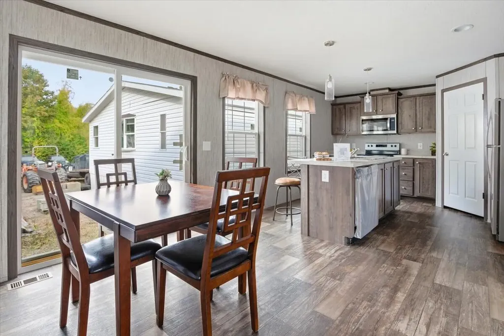 506 Poland Road Auburn ME 04210
