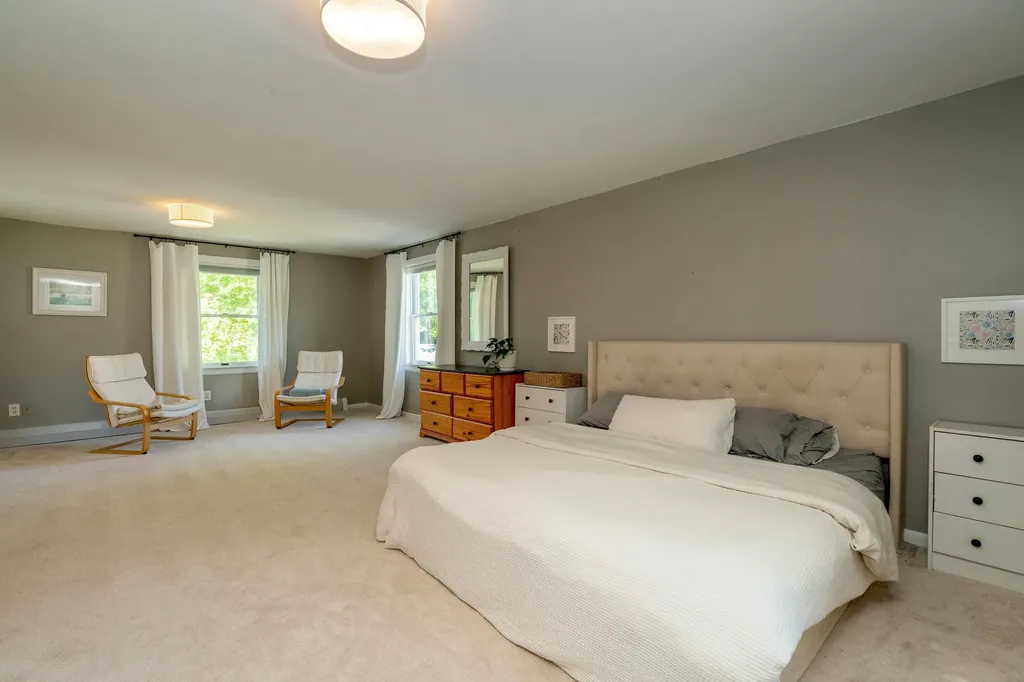 19 Hamlin Road Falmouth ME 04105