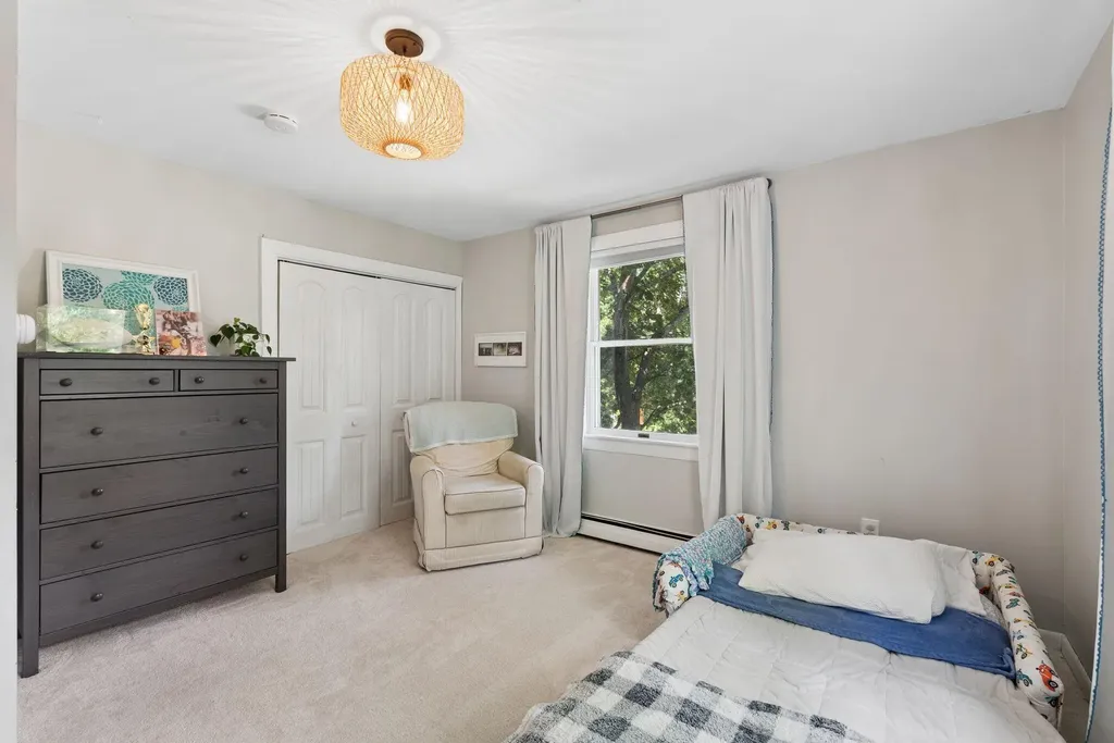19 Hamlin Road Falmouth ME 04105