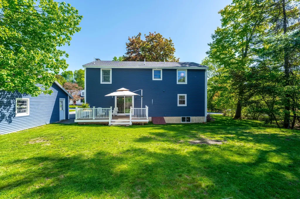 19 Hamlin Road Falmouth ME 04105