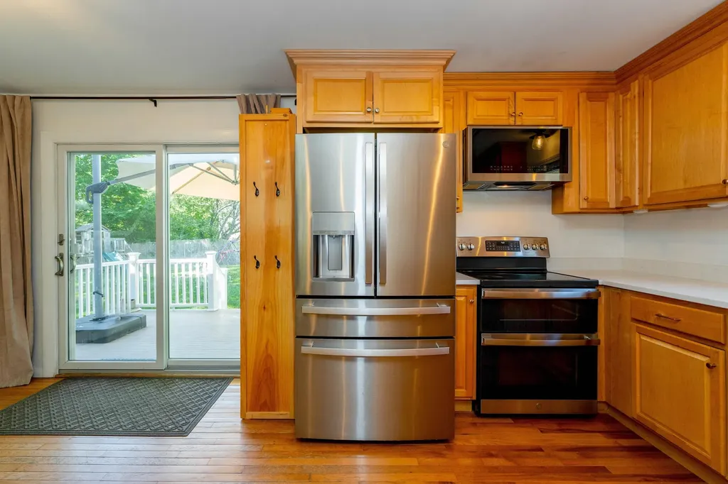 19 Hamlin Road Falmouth ME 04105