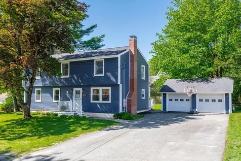 19 Hamlin Road Falmouth ME 04105