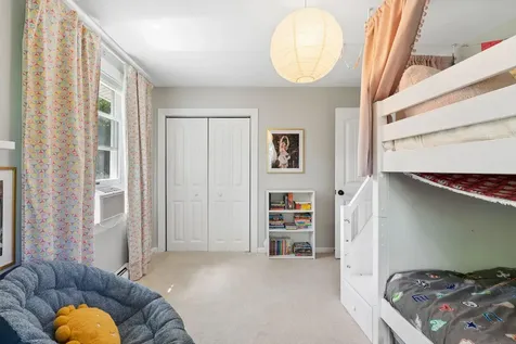 19 Hamlin Road Falmouth ME 04105