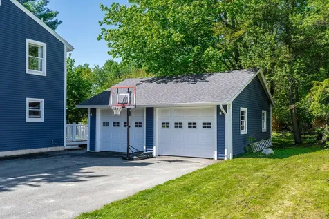 19 Hamlin Road Falmouth ME 04105