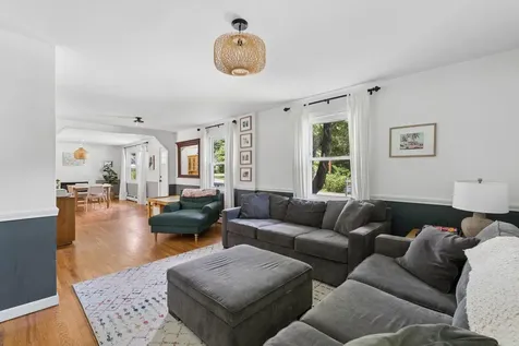 19 Hamlin Road Falmouth ME 04105
