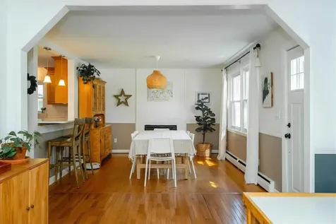 19 Hamlin Road Falmouth ME 04105