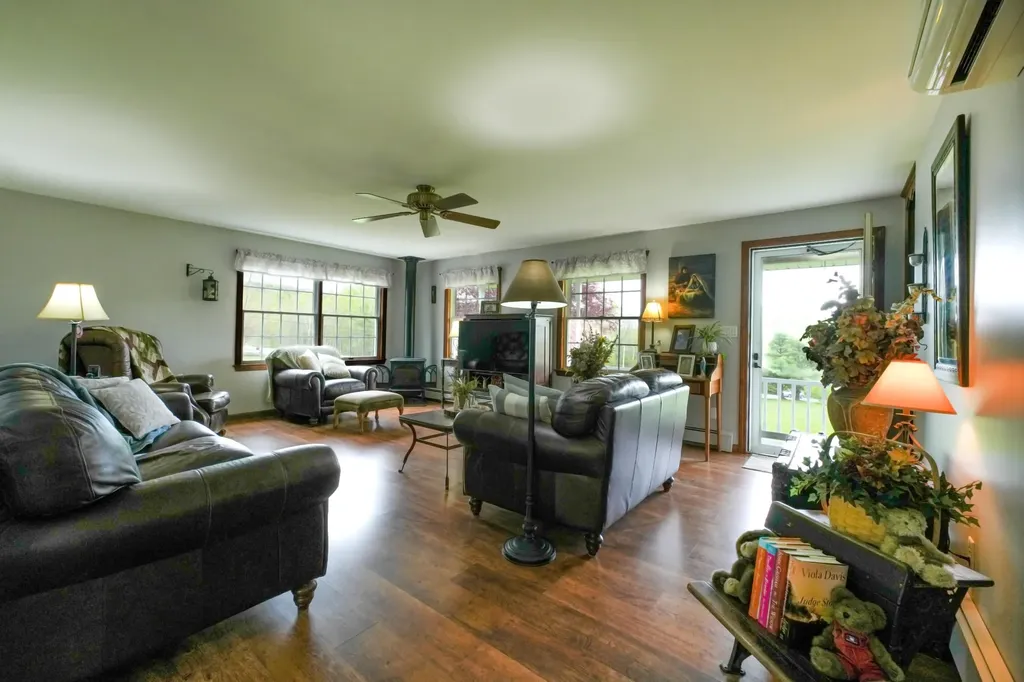 1000 Franklin Road Jay ME 04239