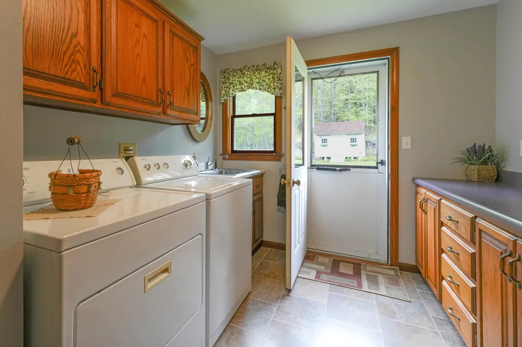 1000 Franklin Road Jay ME 04239