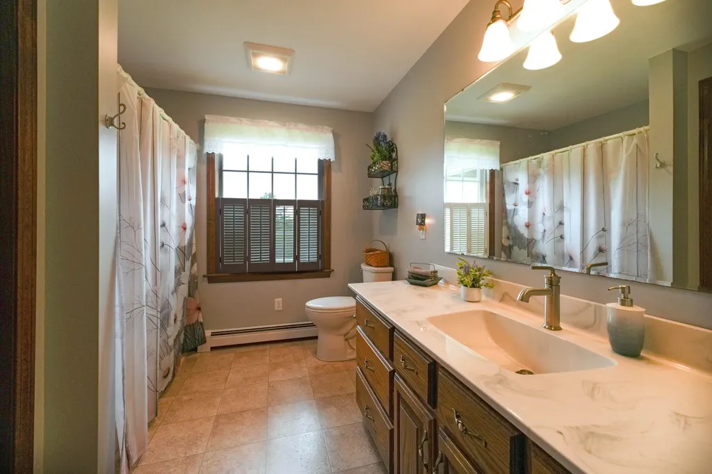 1000 Franklin Road Jay ME 04239