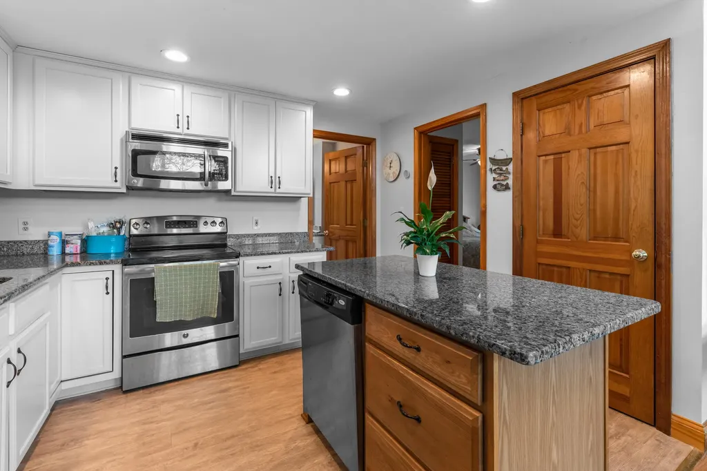 53 Hummingbird Road Acton ME 04001