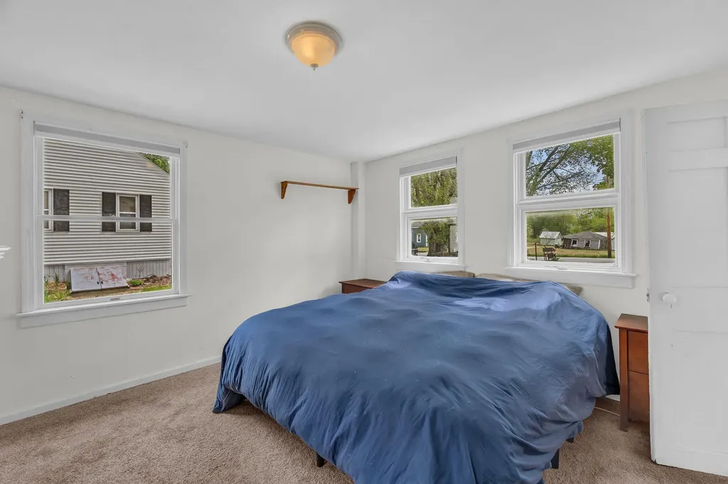 918 Empire Road Poland ME 04274