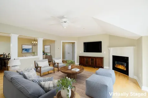 100 Shepards Cove Road Kittery ME 03904