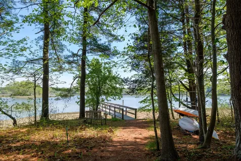 100 Shepards Cove Road Kittery ME 03904