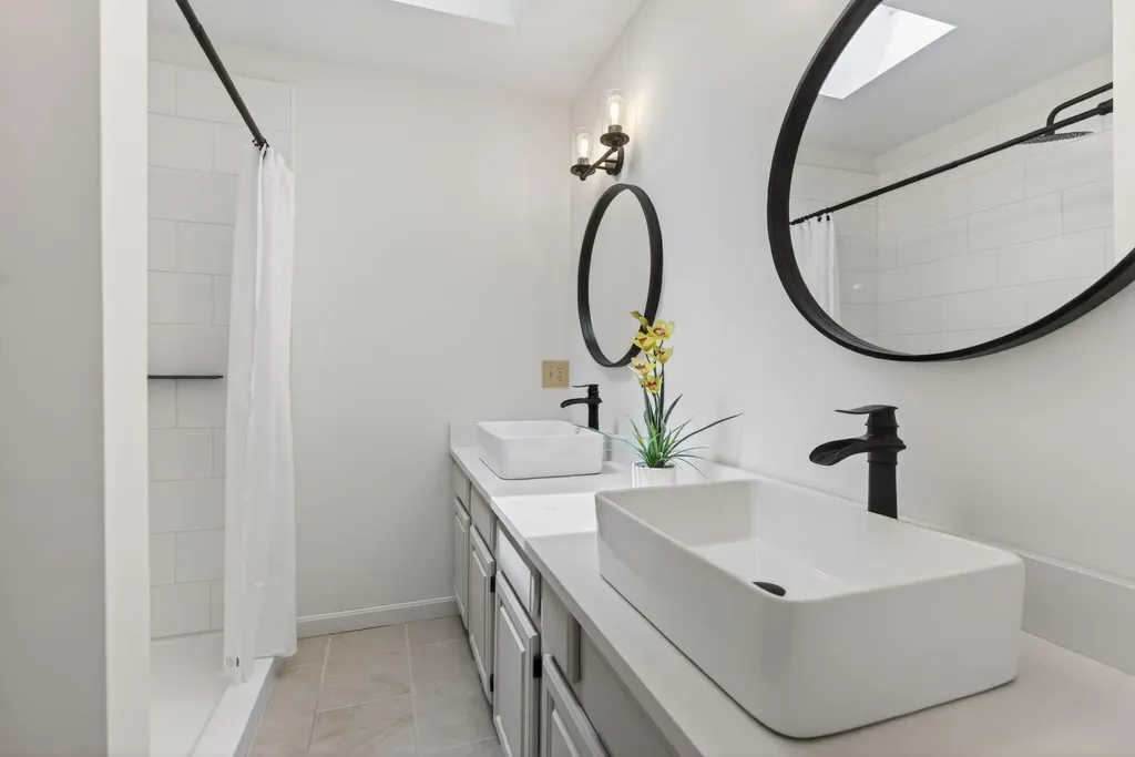 29 Old Orchard Road Saco ME 04072