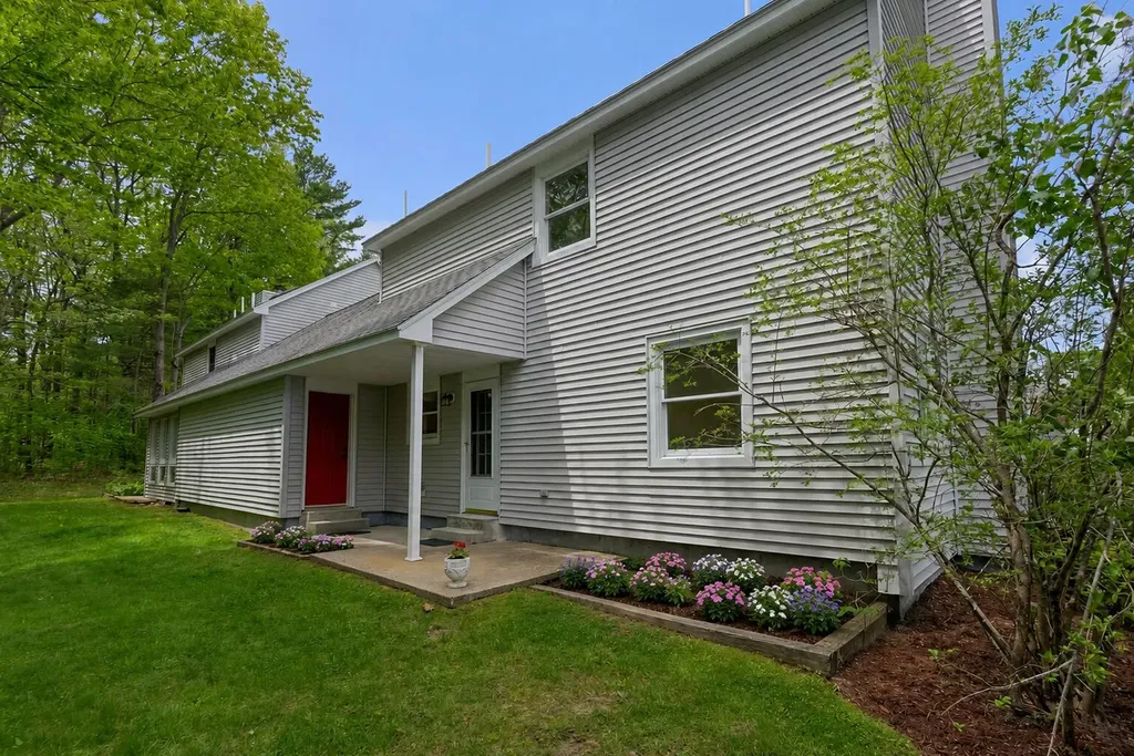 29 Old Orchard Road Saco ME 04072