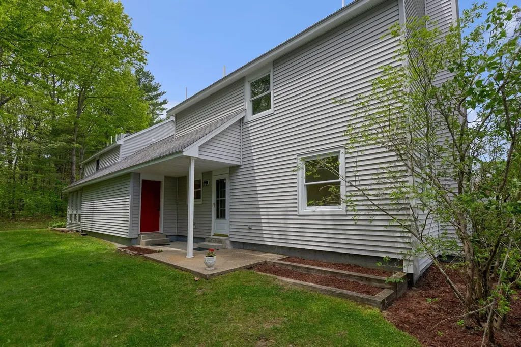 29 Old Orchard Road Saco ME 04072