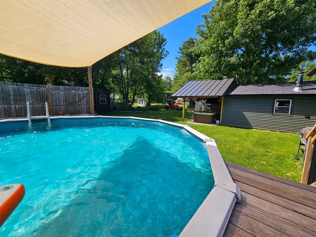 14 Helen Street Auburn ME 04210