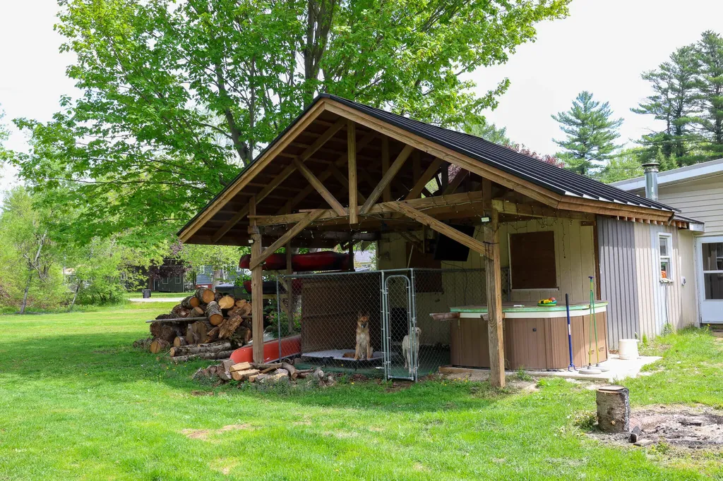 14 Helen Street Auburn ME 04210