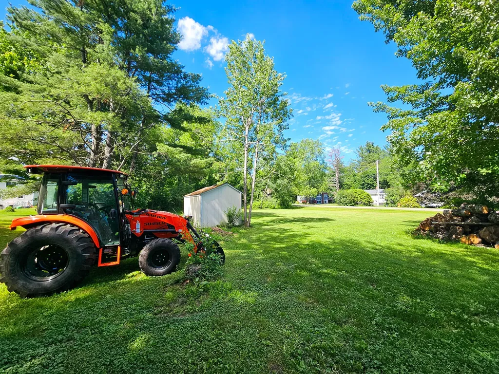 14 Helen Street Auburn ME 04210