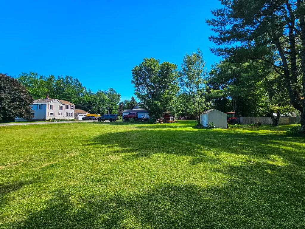 14 Helen Street Auburn ME 04210