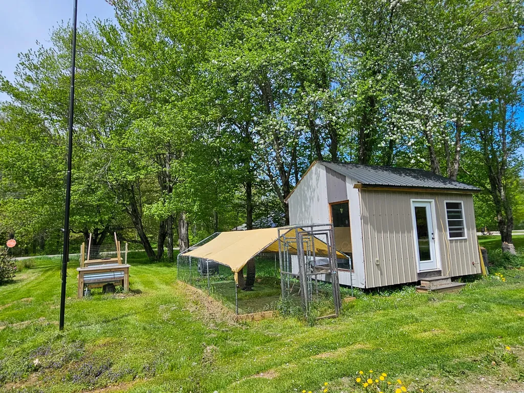 14 Helen Street Auburn ME 04210