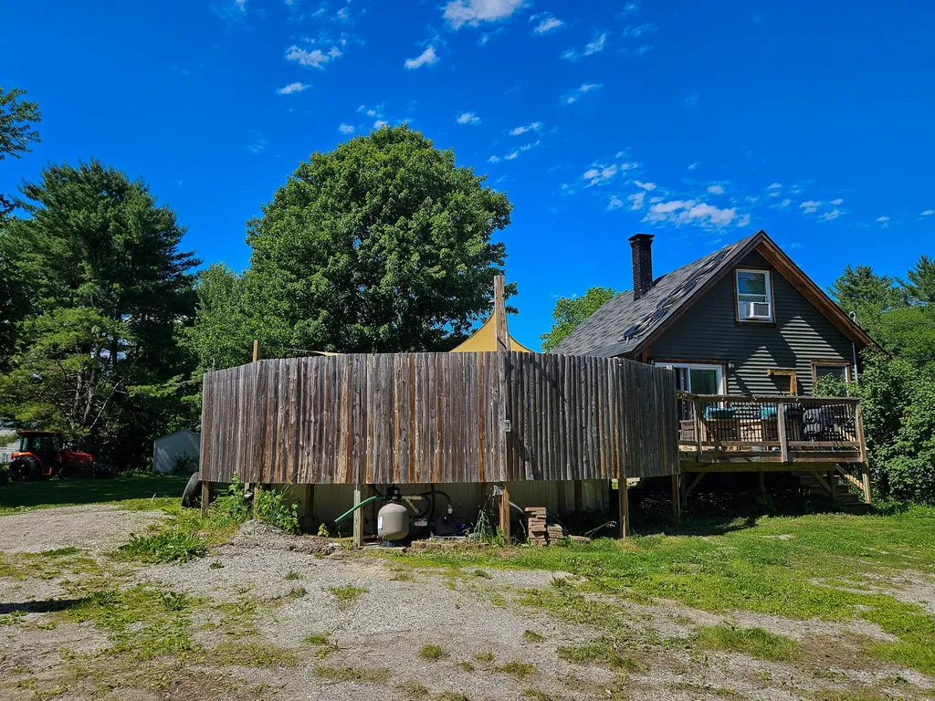 14 Helen Street Auburn ME 04210