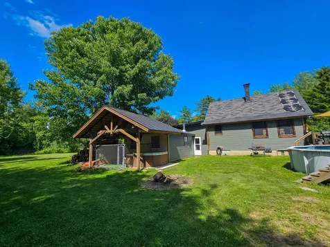 14 Helen Street Auburn ME 04210
