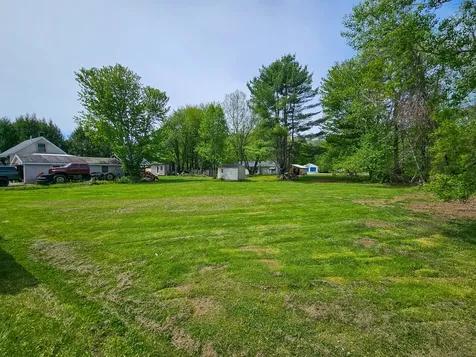 14 Helen Street Auburn ME 04210