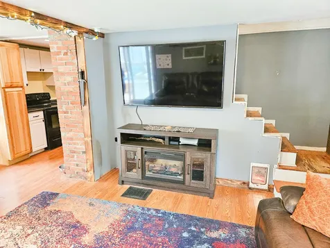 14 Helen Street Auburn ME 04210