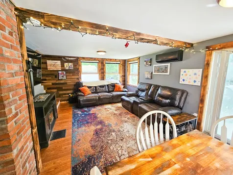 14 Helen Street Auburn ME 04210