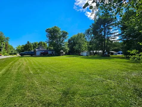 14 Helen Street Auburn ME 04210