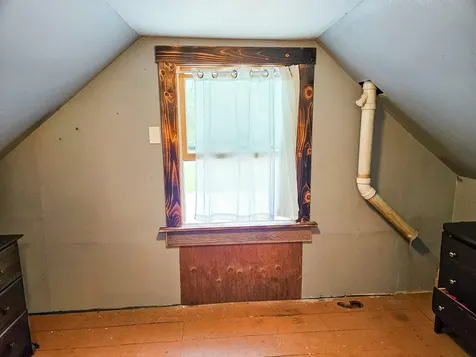14 Helen Street Auburn ME 04210