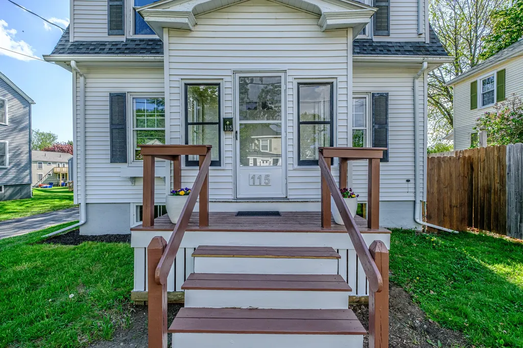 115 Mussey Street South Portland ME 04106